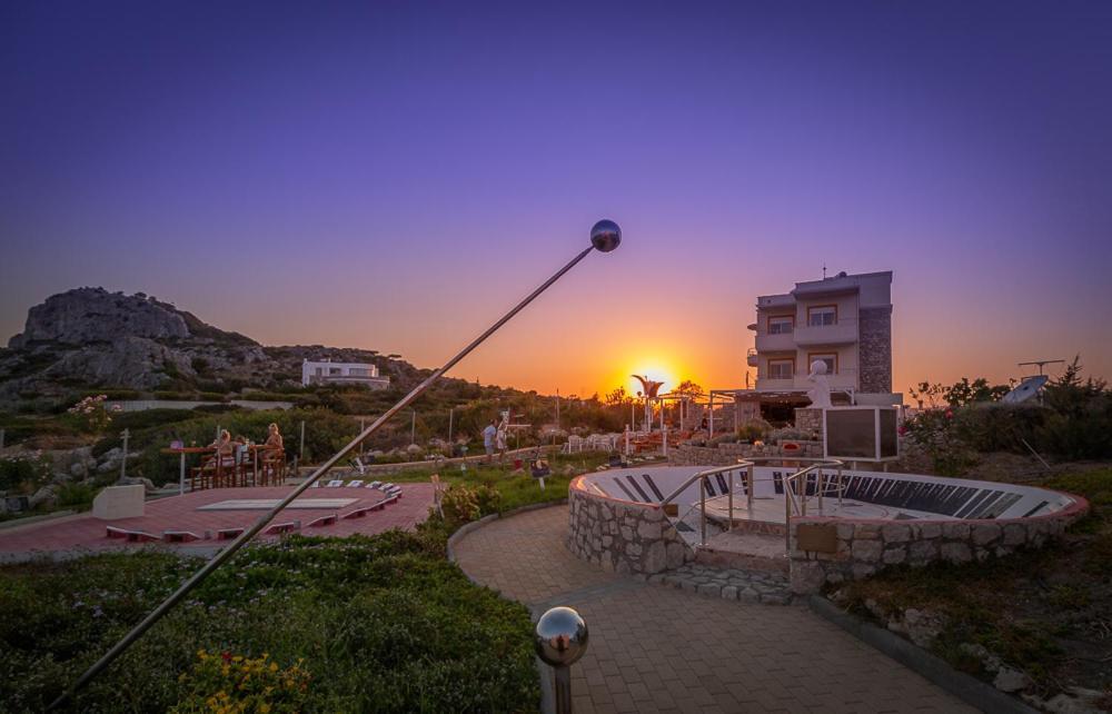 Astronomy Studios Φαληράκι Εξωτερικό φωτογραφία